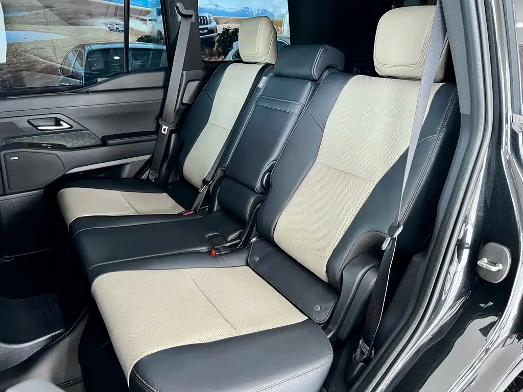 Lexus GX 2025 — фото 10