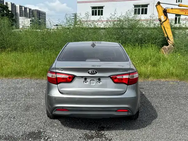 Kia K2 2014