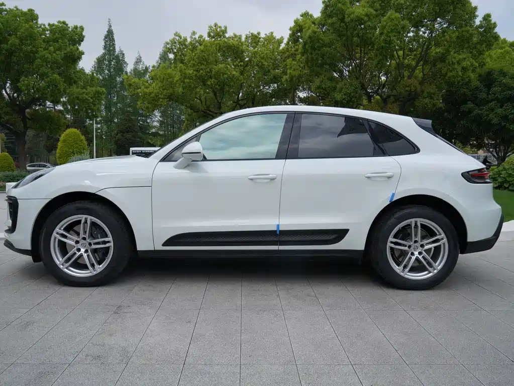 Porsche Macan 2024 — фото 3