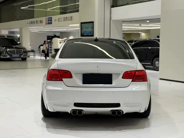 BMW M3 2012