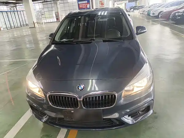 BMW 2 Series Station Wagon 2016