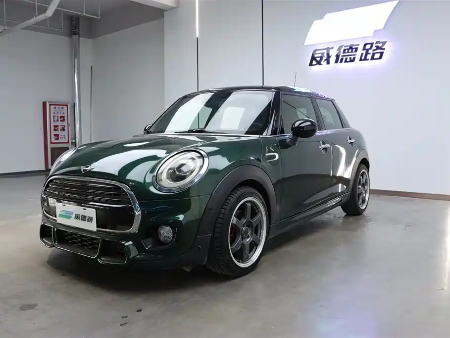 MINI MINI 2019