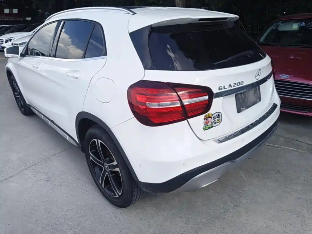 Mercedes-Benz GLA 2019