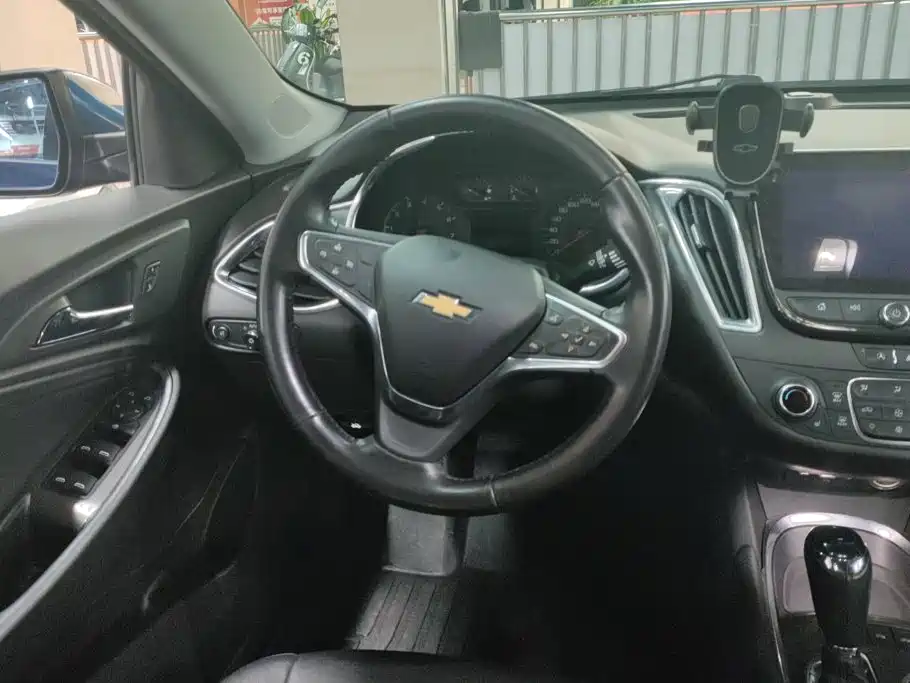 Chevrolet Malibu XL 2019 — фото 15