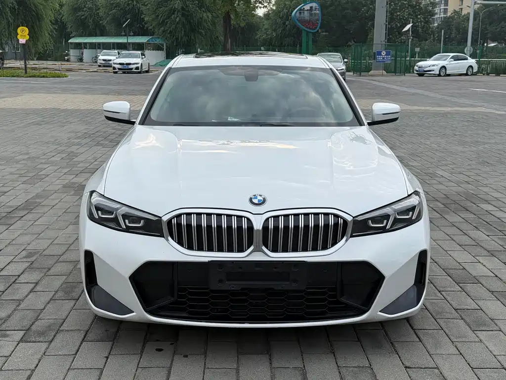 BMW 3 Series 2024