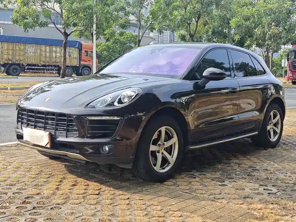 Porsche Macan 2017
