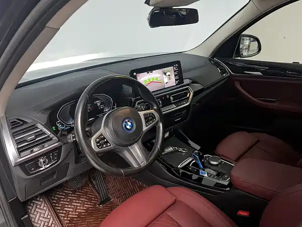 BMW iX3 2022