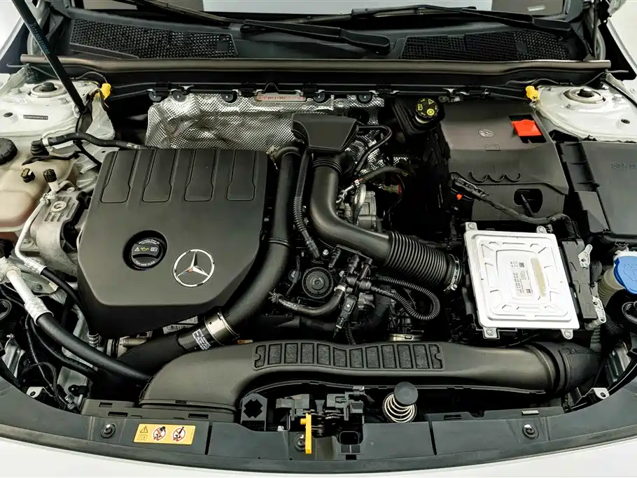 Mercedes-Benz CLA 2021 — фото 24
