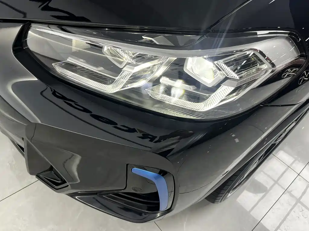 BMW iX3 2022 — фото 12