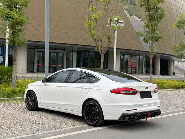 Ford Mondeo 2019