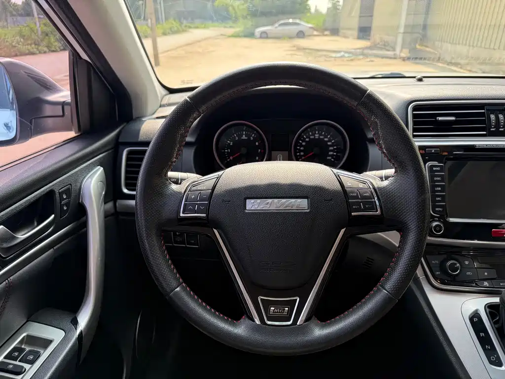 Haval M6 2018 — фото 17