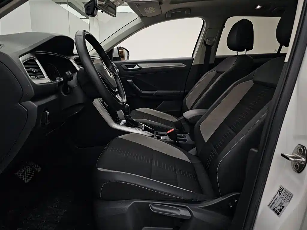Volkswagen T-Roc 2022