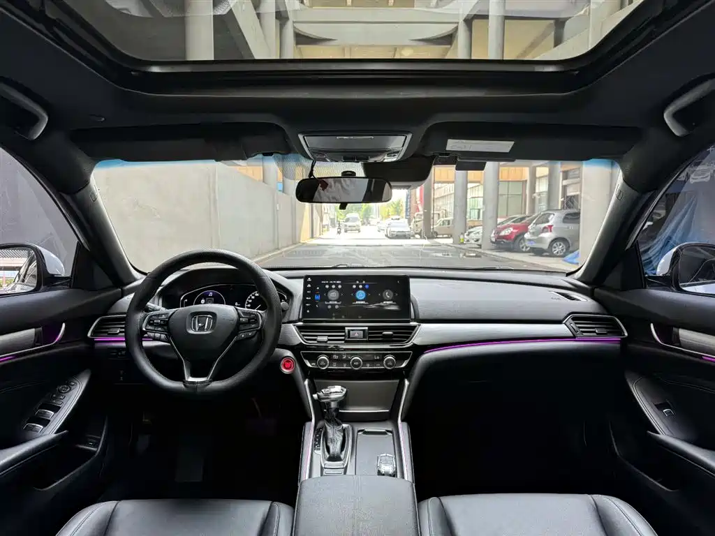 Honda Inspire 2022 — фото 11