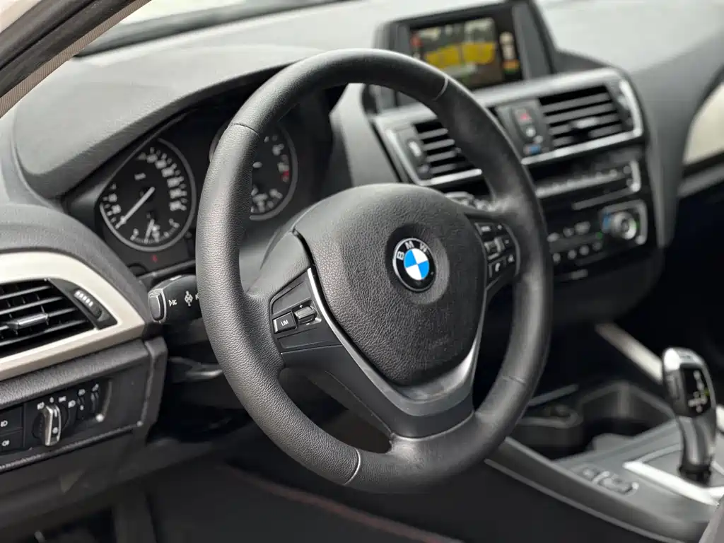 BMW 1 Series 2016 — фото 7