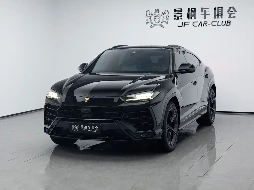 Lamborghini Urus 2021