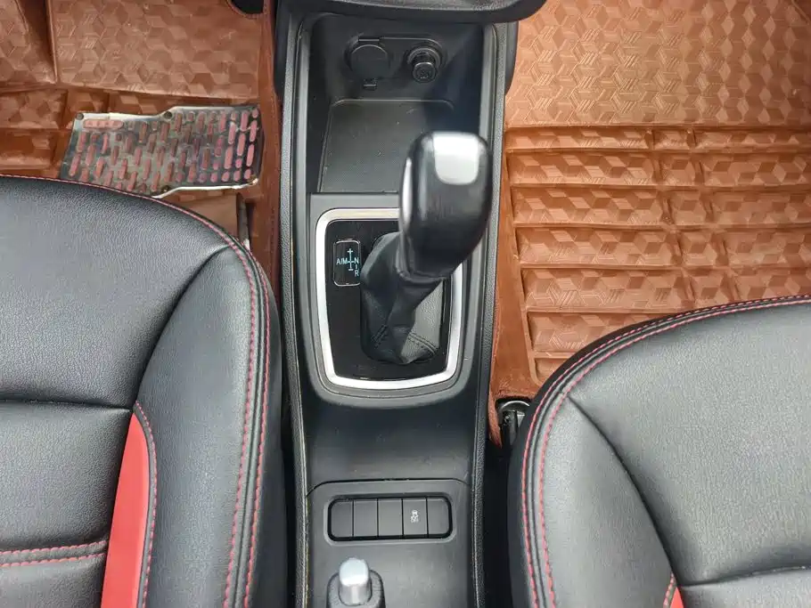 Haval H1 2015 — фото 16
