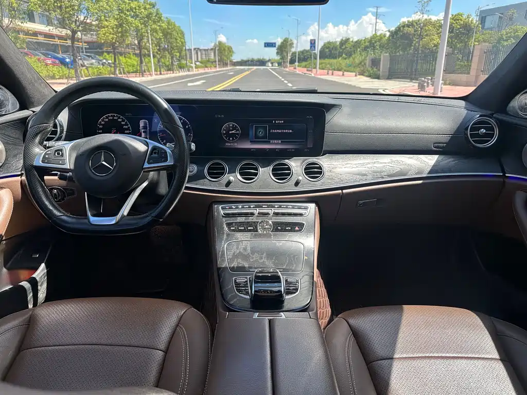 Mercedes-Benz E-Class 2018