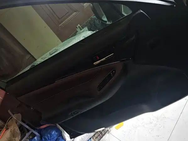 Toyota Crown 2018
