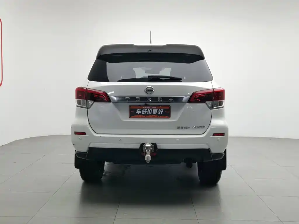 Nissan Terra 2020