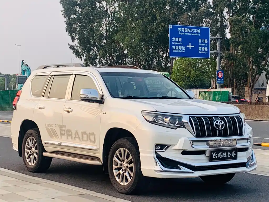 Toyota Prado 2019 — фото 6