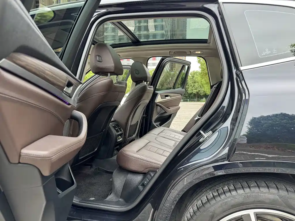 BMW X3 2021 — фото 11