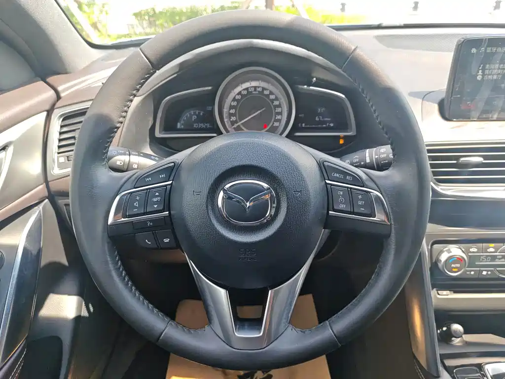 Mazda CX-4 2016 — фото 13