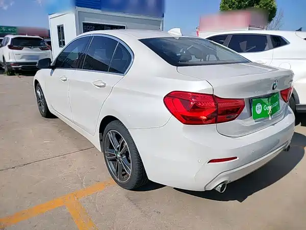 BMW 1 Series 2020