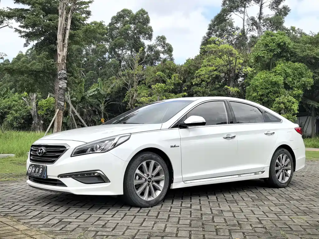 Hyundai Sonata 2015