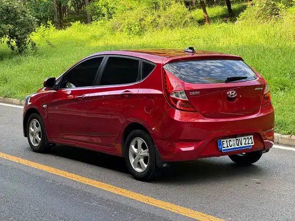 Hyundai Rui Yi 2014