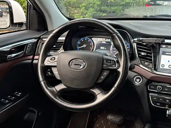 GAC Trumpchi GS8 2019