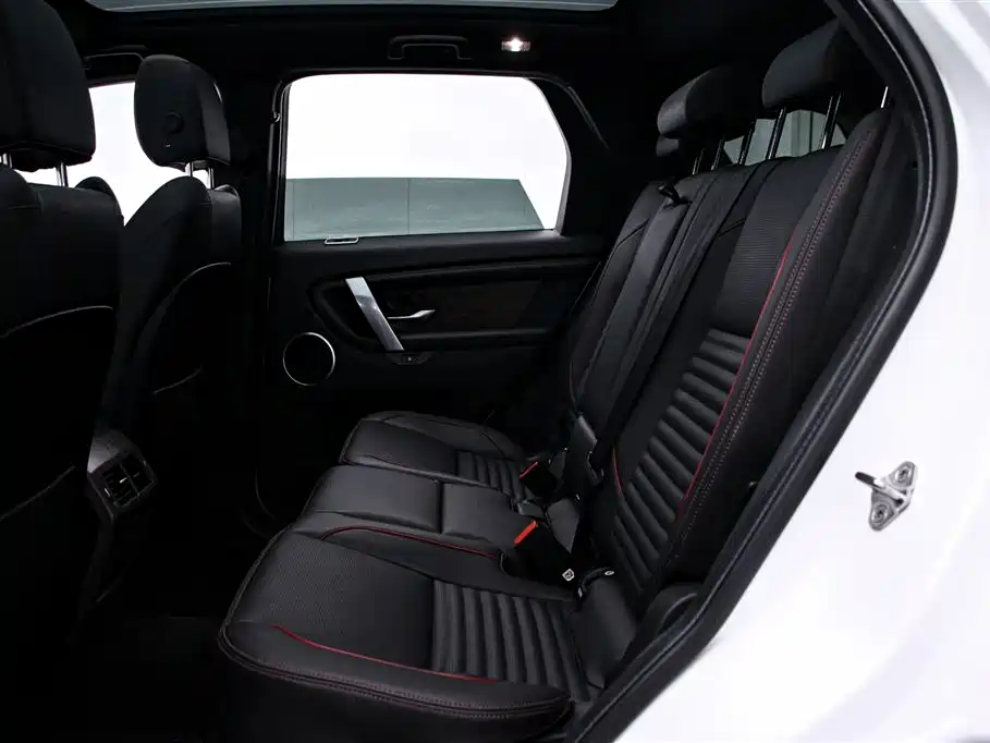 Land Rover Discovery Sport 2021 — фото 14
