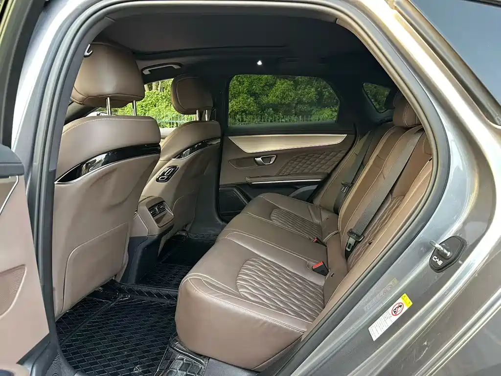 BYD Han 2024