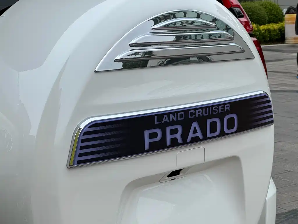 Toyota Prado 2020 — фото 14