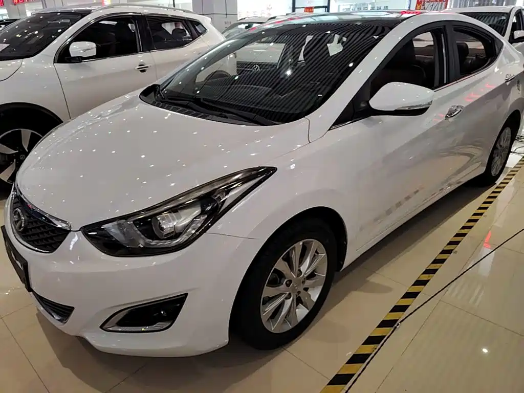 Hyundai Elantra Langdong 2017