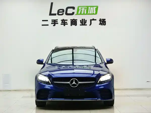 Mercedes-Benz C-Class 2020