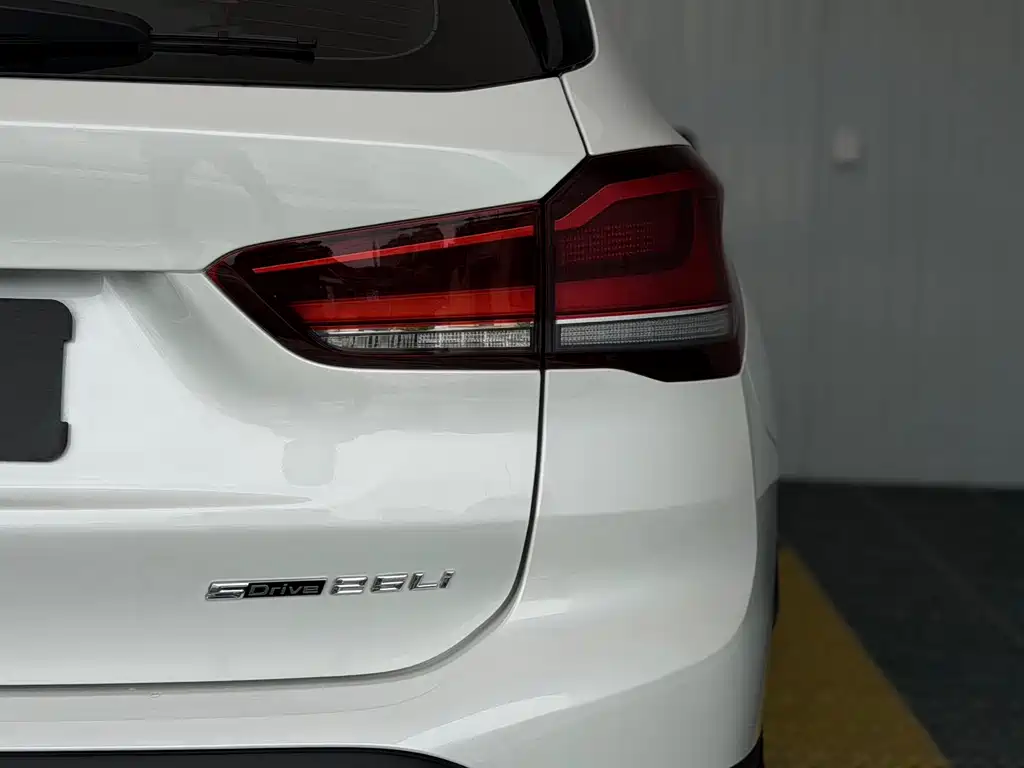 BMW X1 2021