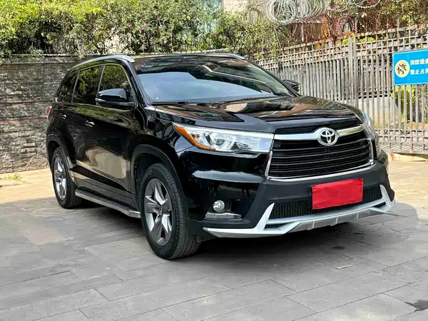 Toyota Highlander 2017