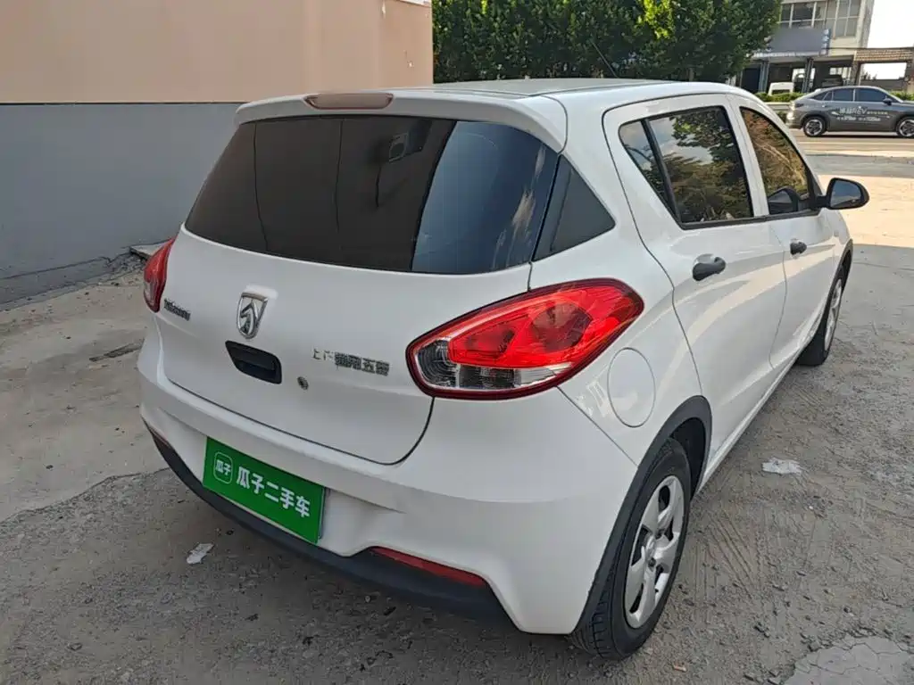 Baojun 310 2021