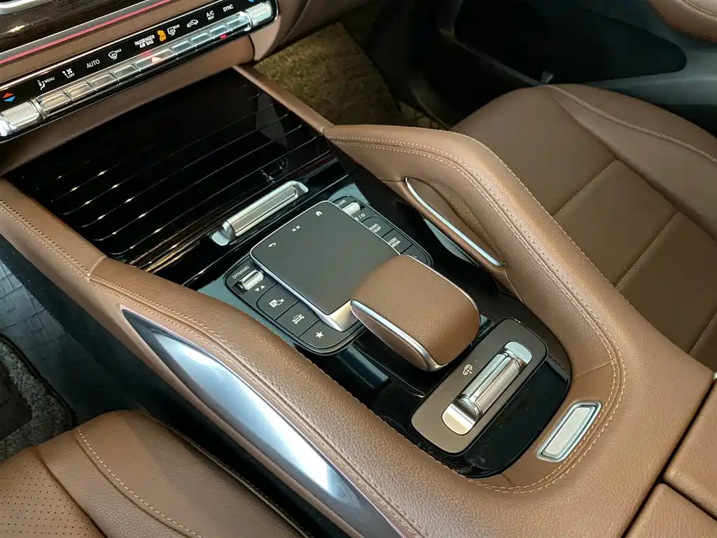 Mercedes-Benz GLE 2025 — фото 10