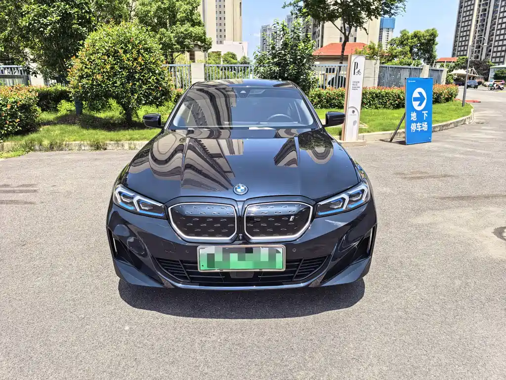 BMW i3 2024 — фото 2