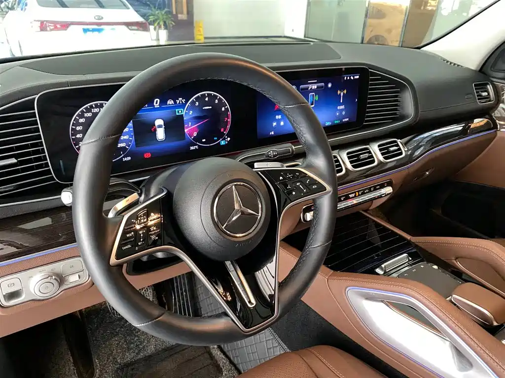 Mercedes-Benz GLE 2025 — фото 13