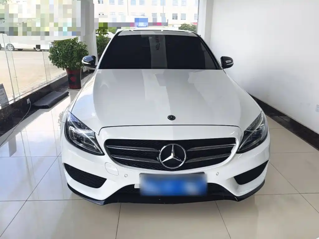Mercedes-Benz C-Class 2018