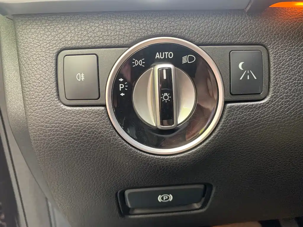 Mercedes-Benz M-Class 2015 — фото 13