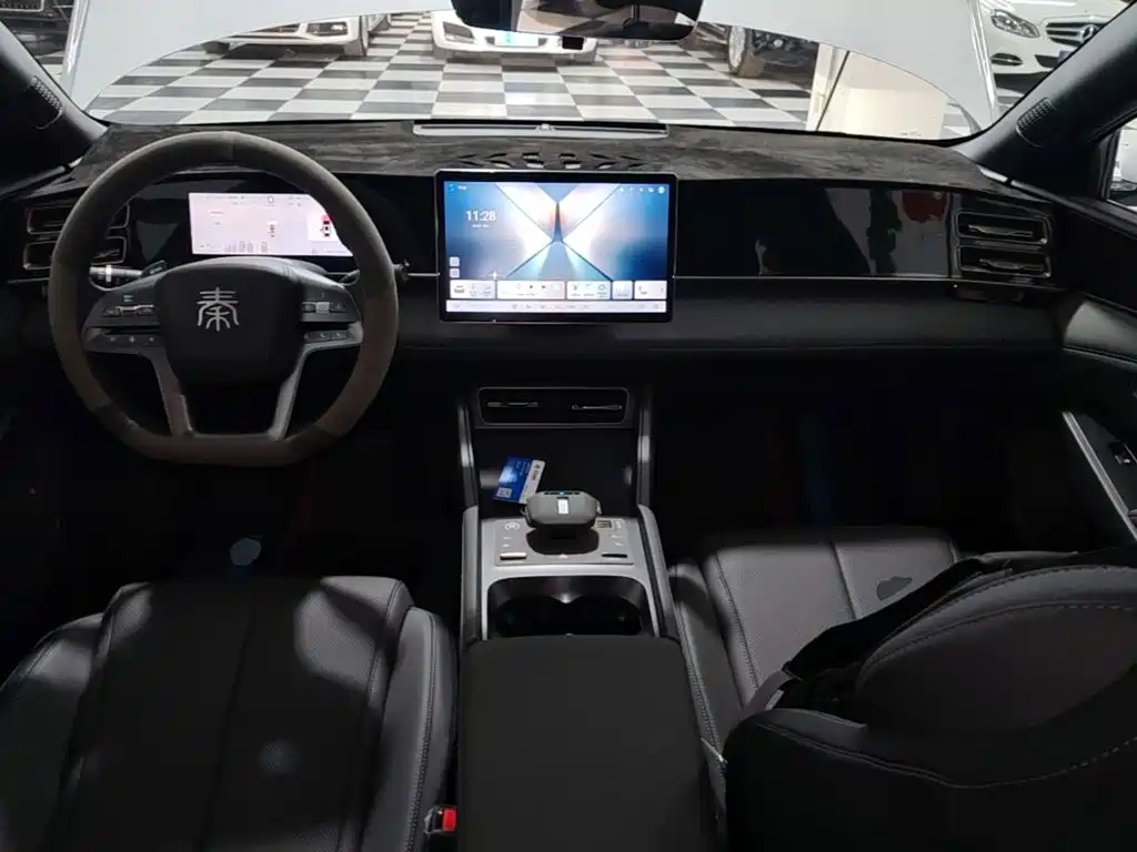 BYD Qin L 2025 — фото 10