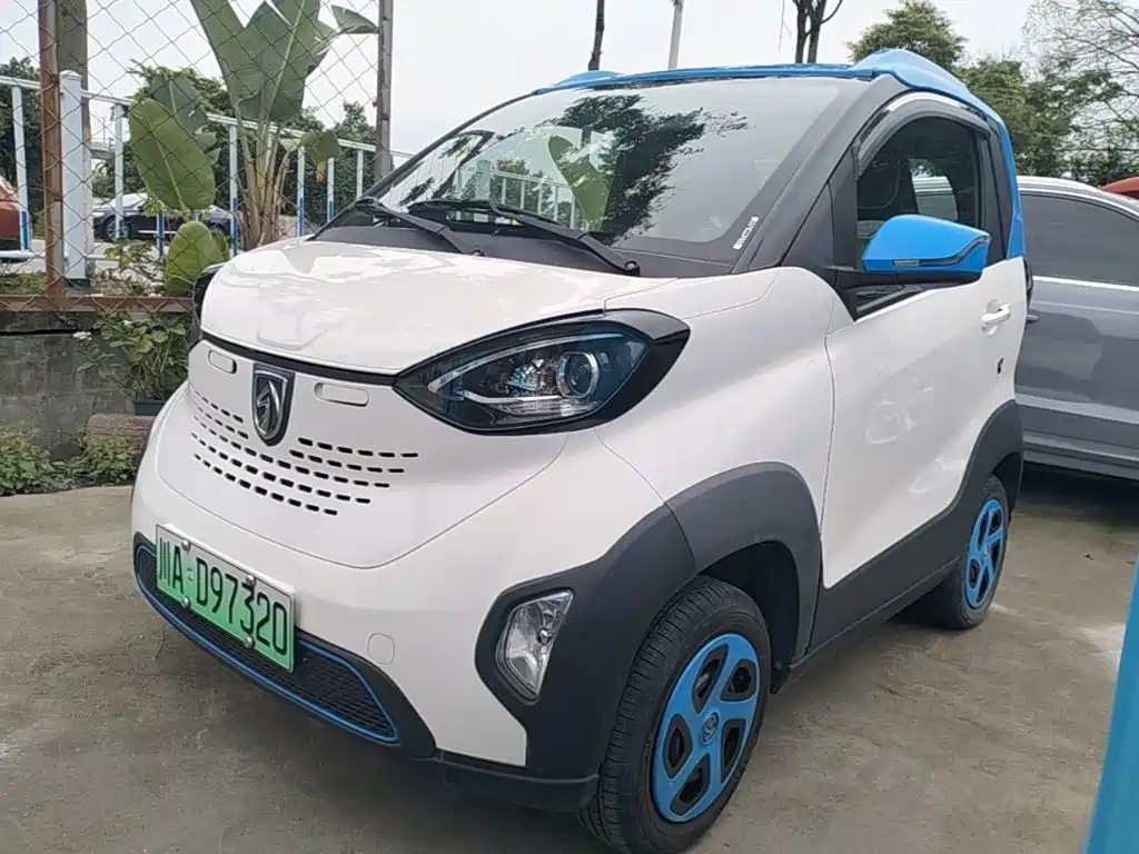 Baojun E100 2020 — фото 2