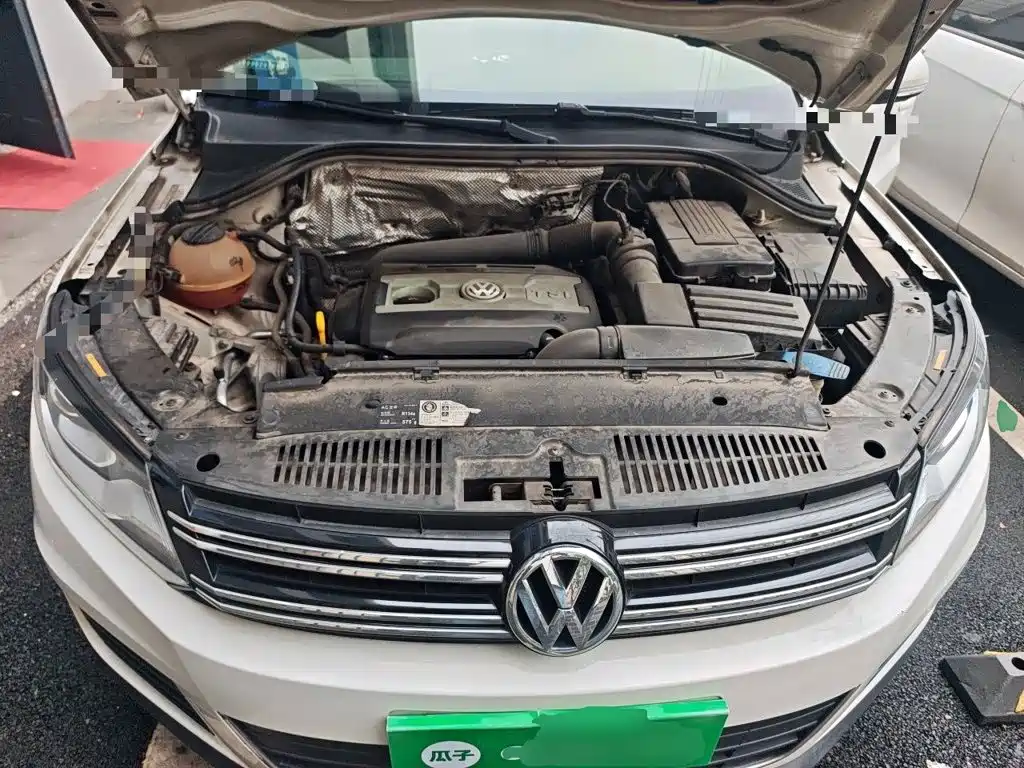 Volkswagen Tiguan 2016 — фото 11
