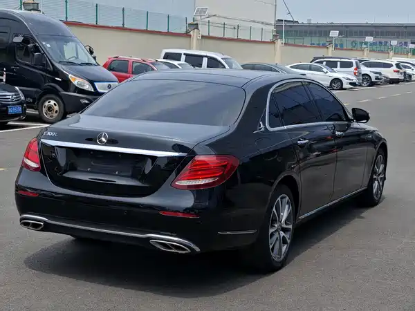 Mercedes-Benz E-Class 2018