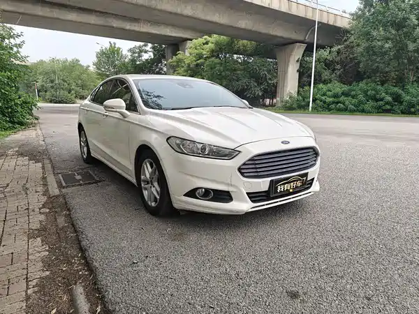 Ford Mondeo 2014