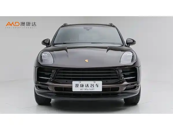 Porsche Macan 2021