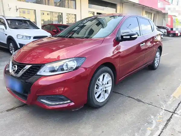 Nissan Tiida 2022